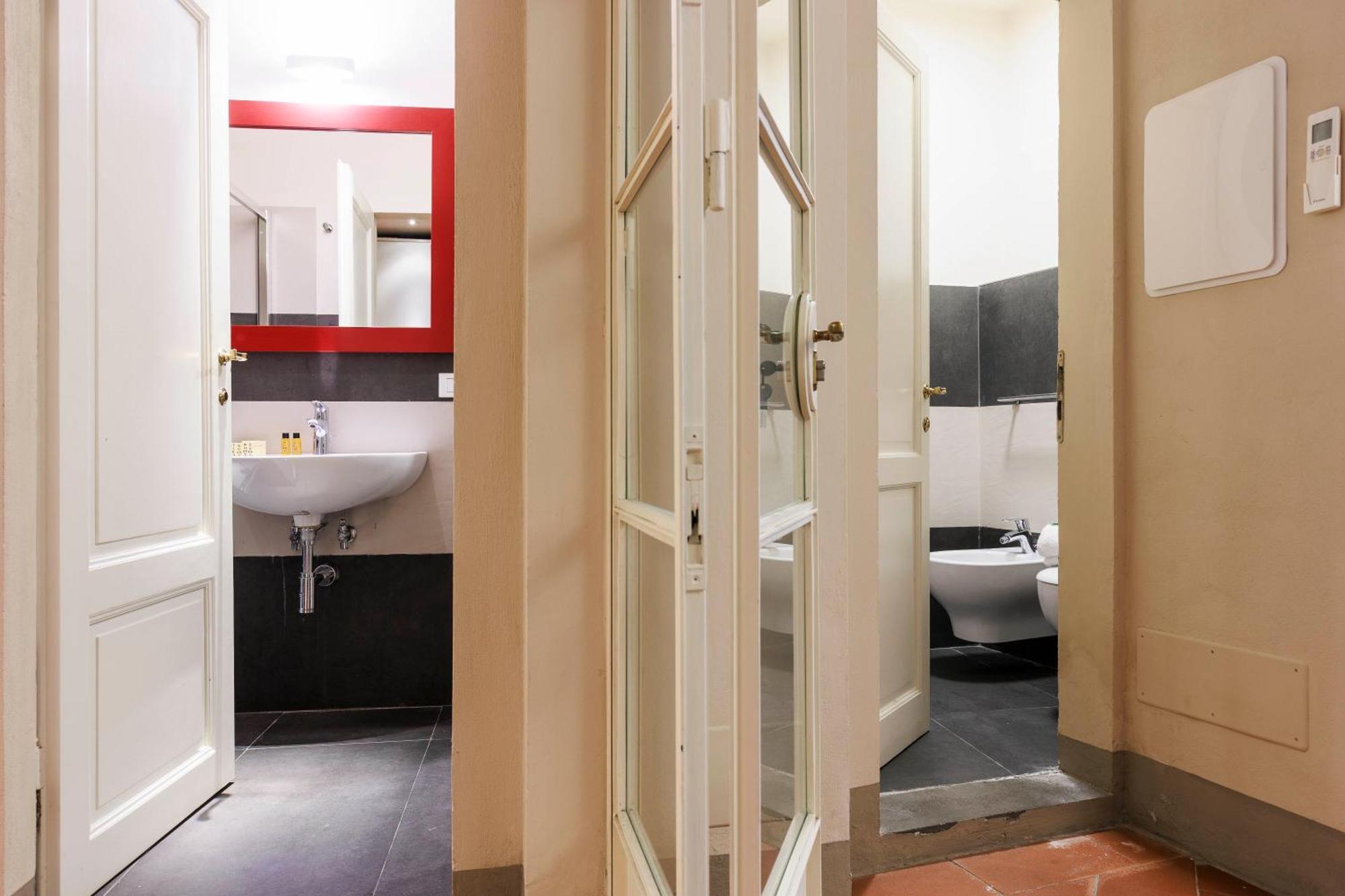 Santa Croce Deluxe Apartment Florencia Exterior foto
